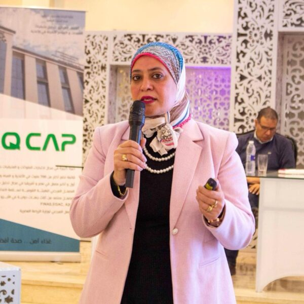 «دعما لمزارعي الفراولة»…«متبقيات المبيدات» يقدم الدعم الإرشادي لمصدري…