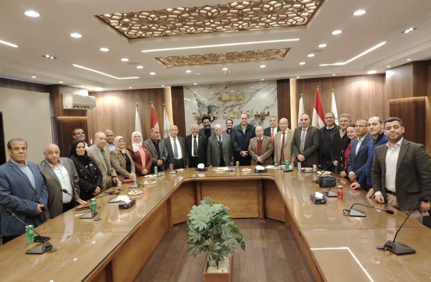 د محمد عبدالمجيد رئيس لجنة المبيدات وشركات إستيراد المبيدات