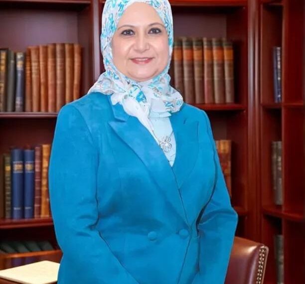 د هالة أبويوسف رئيس لجنة المبيدات