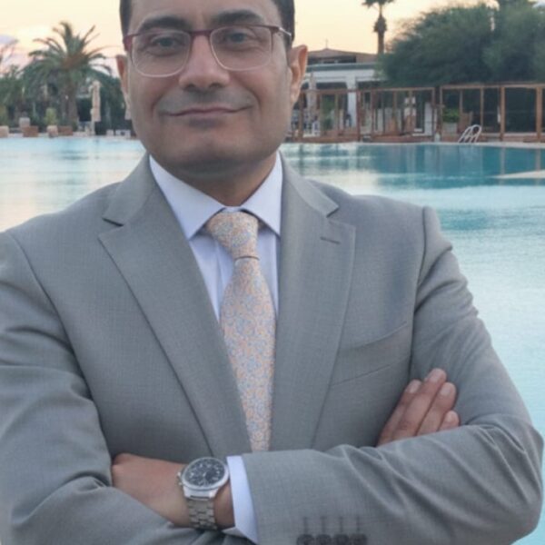 د طارق عبدالعليم المعمل المركزي للمبيدات